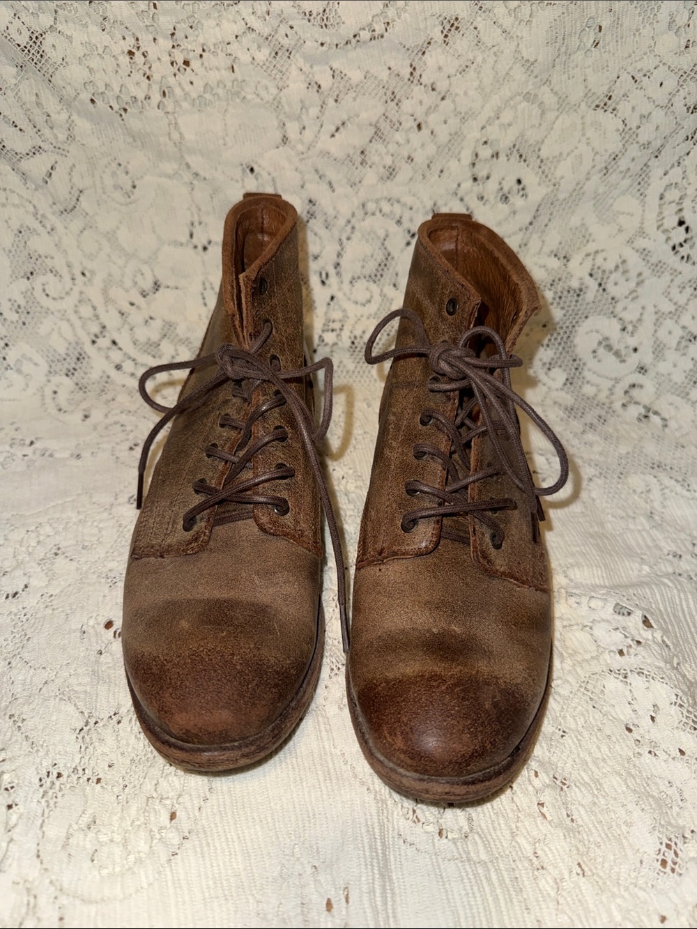 Frye Carson Lace-Up Suede Ankle Booties